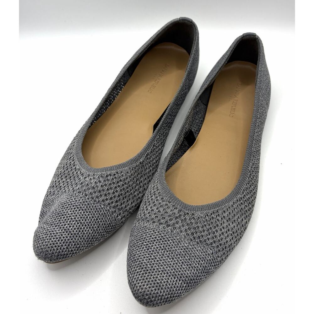 Banana Republic Knit Flats Womens 7.5 Gray Pointed Toe Slip On Shoes Comfy Work - Picture 2 of 6